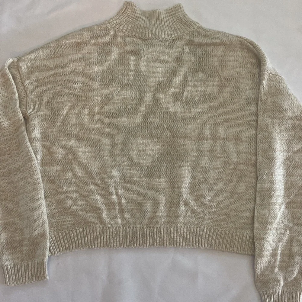 Turtle neck - Picture 3 of 4